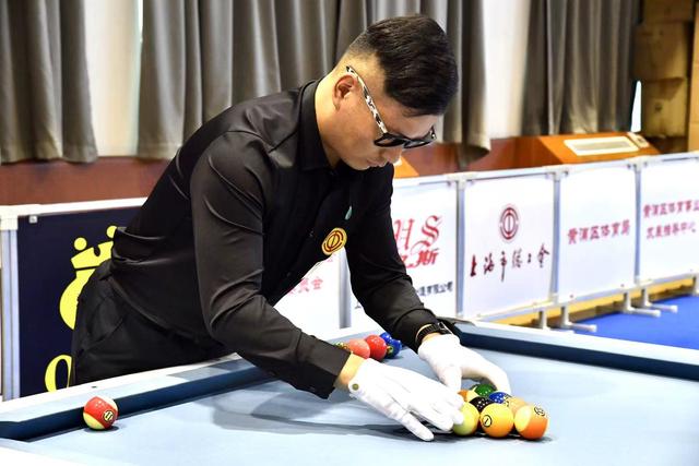 通过对佩顿 通过对佩顿