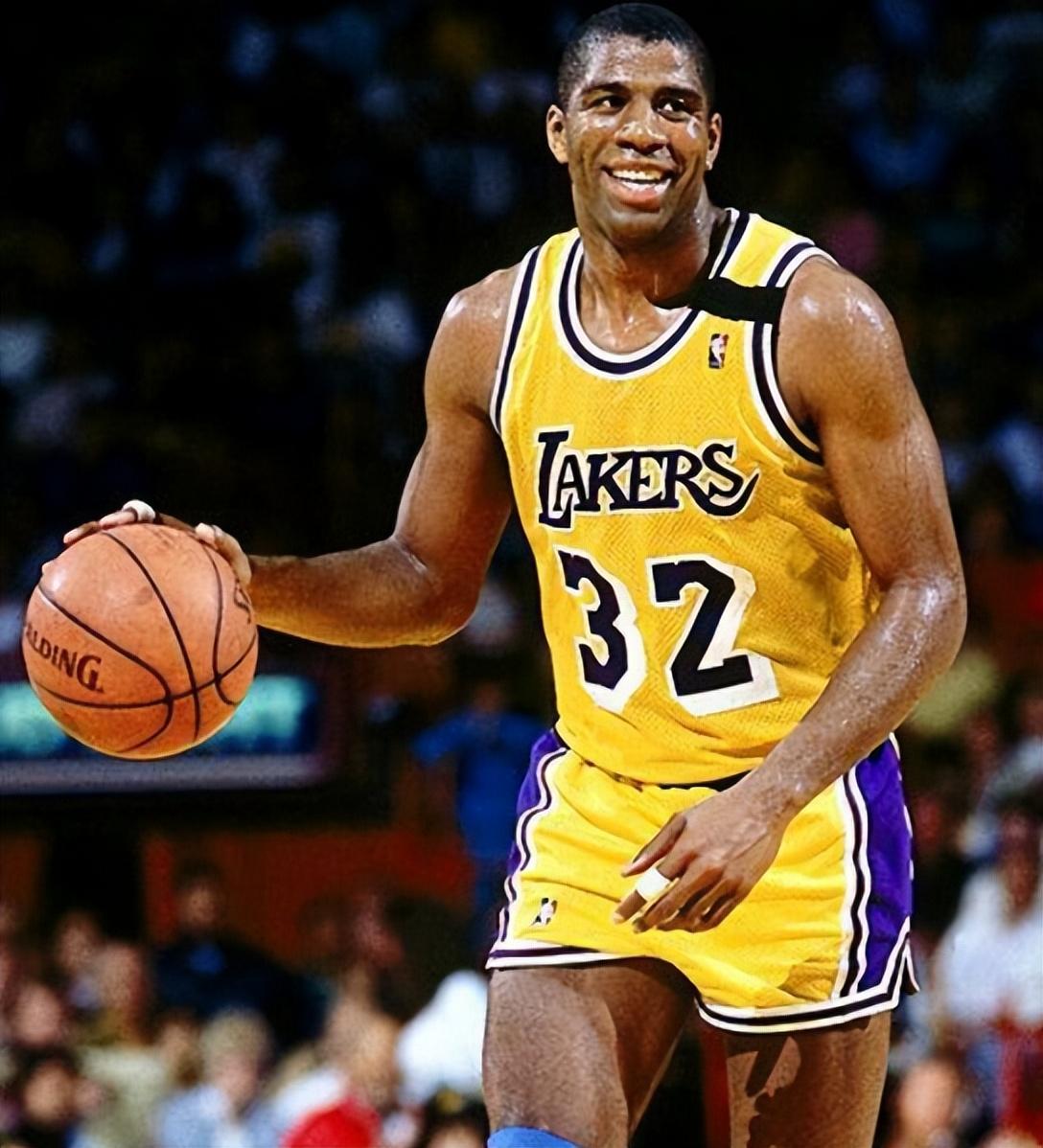 过灯光观察 过灯光观察