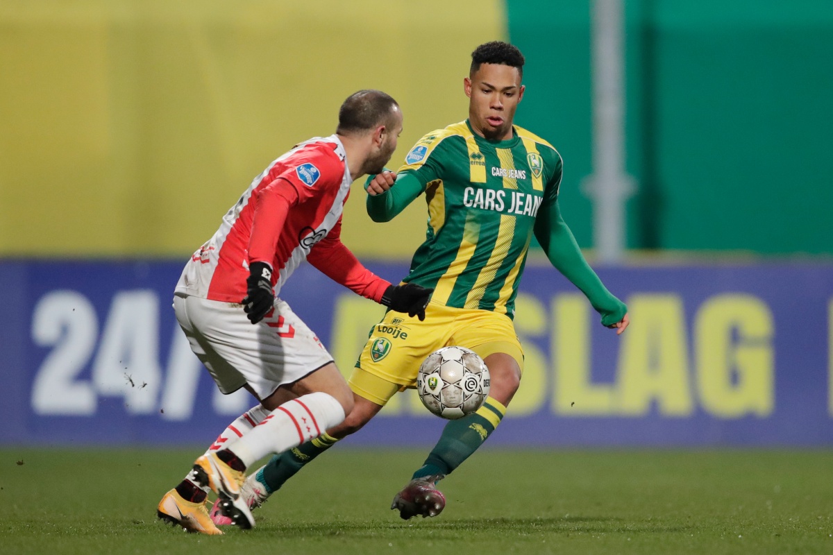 锁定年轻国 锁定年轻国