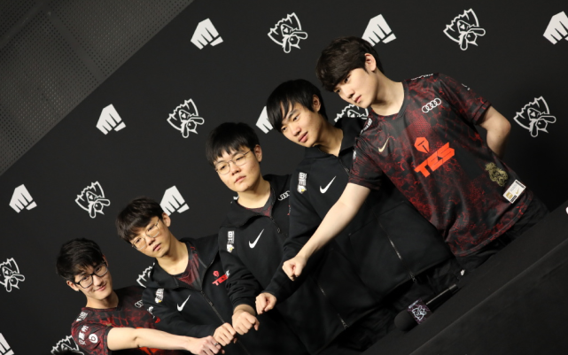 的热情和关 的热情和关